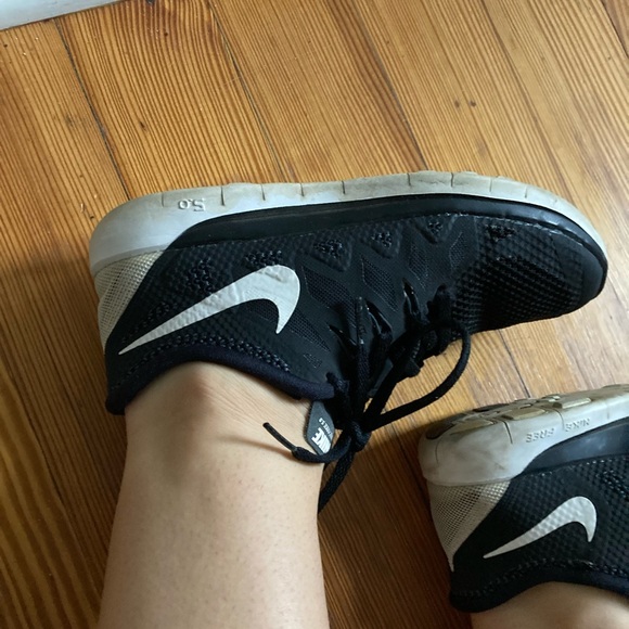 Black Nike free 5.0 - Picture 12 of 12